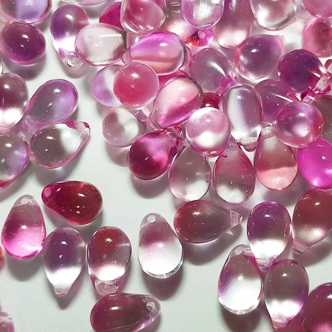 チェコビーズ ドロップ 6×9mm デュアル・バブルガムピンク|20個入 ハンドメイド素材 BULBULBEADS