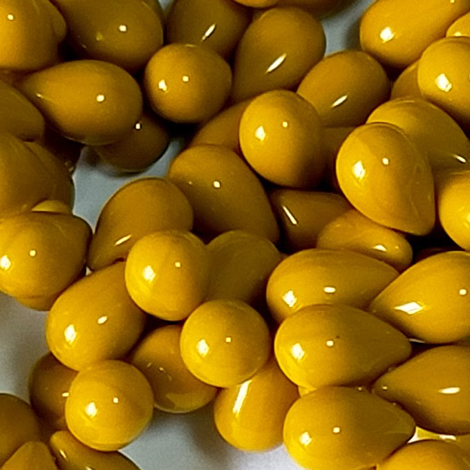 チェコビーズ ドロップ 6×9mm マスタードイエロー|20個入 ハンドメイド素材 BULBULBEADS