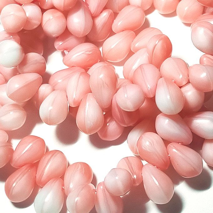 チェコビーズ ドロップ 6×9mm サーモンミルク|20個入 ハンドメイド素材 BULBULBEADS