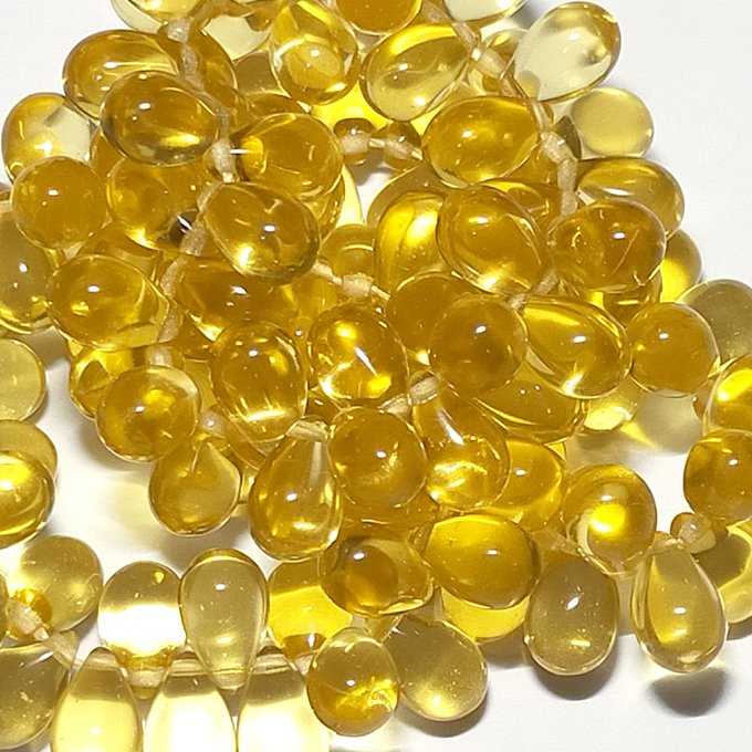 チェコビーズ ドロップ 6×9mm トパーズイエローライト|20個入 ハンドメイド素材 BULBULBEADS