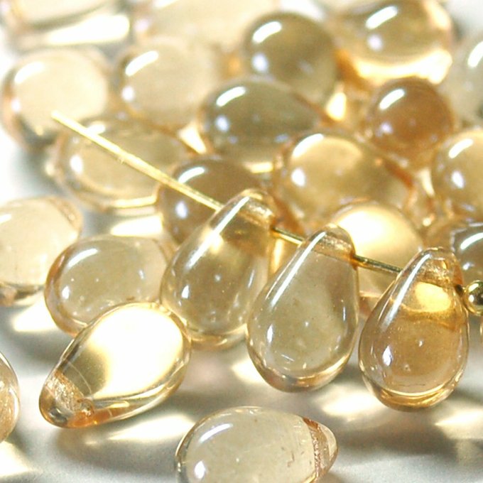 チェコガラスビーズ ドロップ 6×9mm シャンパンラスター