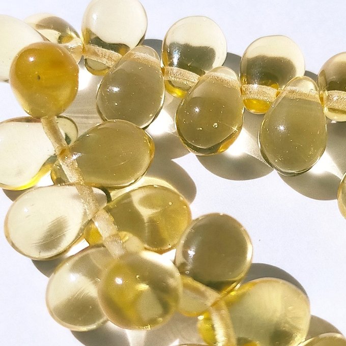 チェコビーズ ドロップ 6×9mm トパーズイエロー3・クリア|20個入 ハンドメイド素材 BULBULBEADS