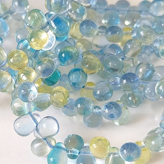 チェコビーズ ドロップ 4×6mm ライトアクア・ジョンキルサファイア｜60個入 ハンドメイド素材 BULBULBEADS