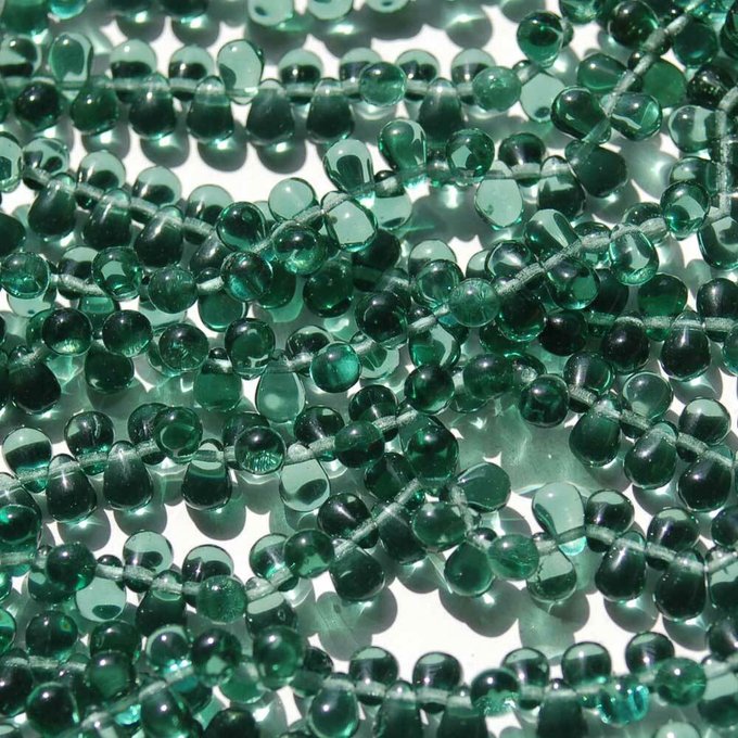 チェコビーズ ドロップ 4×6mm トルマリン｜60個入 ハンドメイド素材 BULBULBEADS
