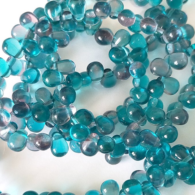 チェコビーズ ドロップ 4×6mm エメラルド・アメジスト｜60個入 ハンドメイド素材 BULBULBEADS