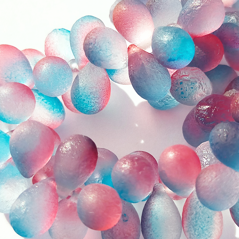 チェコガラスビーズ ドロップ 6×9mm フロストバイトチェリー