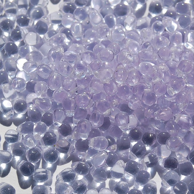 チェコビーズ ドロップ 4x6mm アレキサンドライト｜30個入 ハンドメイド素材 BULBULBEADS