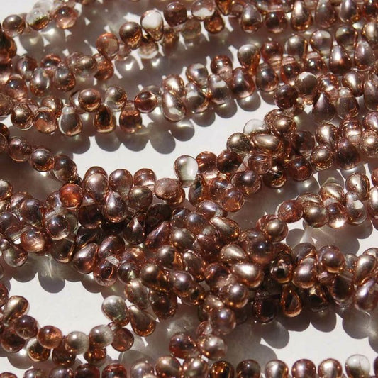 チェコビーズ ドロップ 4×6mm ピンキー カッパー｜20個入 ハンドメイド素材 BULBULBEADS