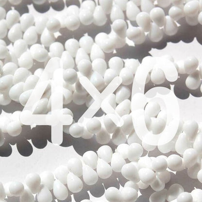 チェコビーズ ドロップ 4x6mm チョークホワイト｜30個入 ハンドメイド素材 BULBULBEADS