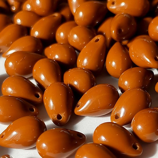 チェコビーズ ドロップ 6×9mm ブラウン1・不透明｜20個入 ハンドメイド素材 BULBULBEADS