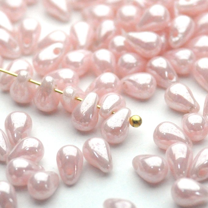 チェコビーズ ドロップ 4×6mm シャイニー ピンク オパール｜20個入 ハンドメイド素材 BULBULBEADS
