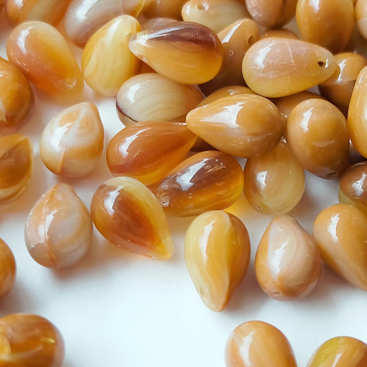 チェコ ビーズ ドロップ 6x9mm 10個 クリーミー バタースカッチ コンビ BULBULBEADS