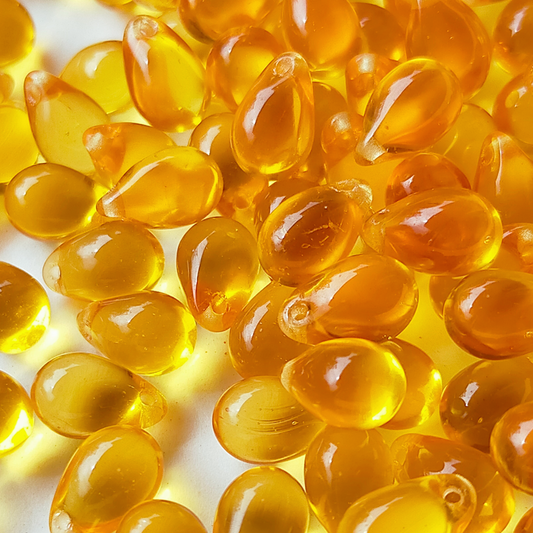 チェコビーズ ドロップ 6x9mm トパーズイエロー・ダーク｜10個入 ハンドメイド素材 BULBULBEADS