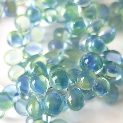 チェコビーズ ドロップ 5x7mm ライト サファイア ジョンキル｜20個入 ハンドメイド素材 BULBULBEADS
