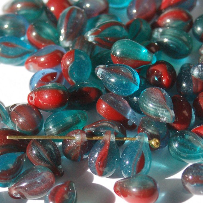 チェコビーズ ドロップ 6x9mm シアンレッド｜20個入 ハンドメイド素材 BULBULBEADS