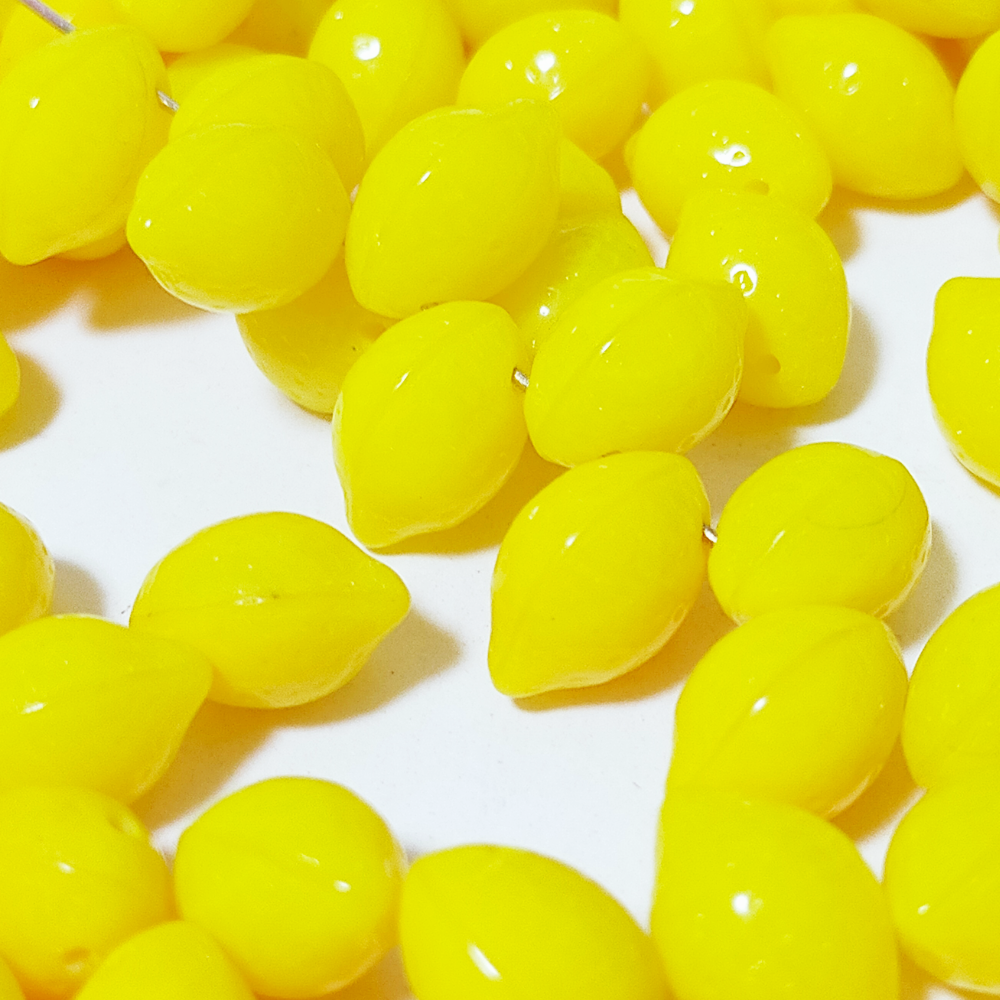 チェコビーズ レモン 10×14mm イエローオパール｜2個入 ハンドメイド素材 BULBULBEADS