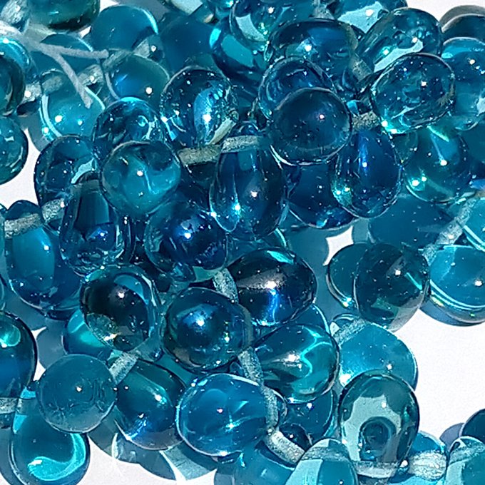 チェコビーズ ドロップ 6x9mm マリブシーブルー｜20個入 ハンドメイド素材 BULBULBEADS