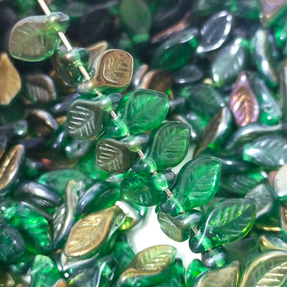 チェコビーズ レモンリーフ 6×12mm グリーンAB｜5個入 ハンドメイド素材 BULBULBEADS