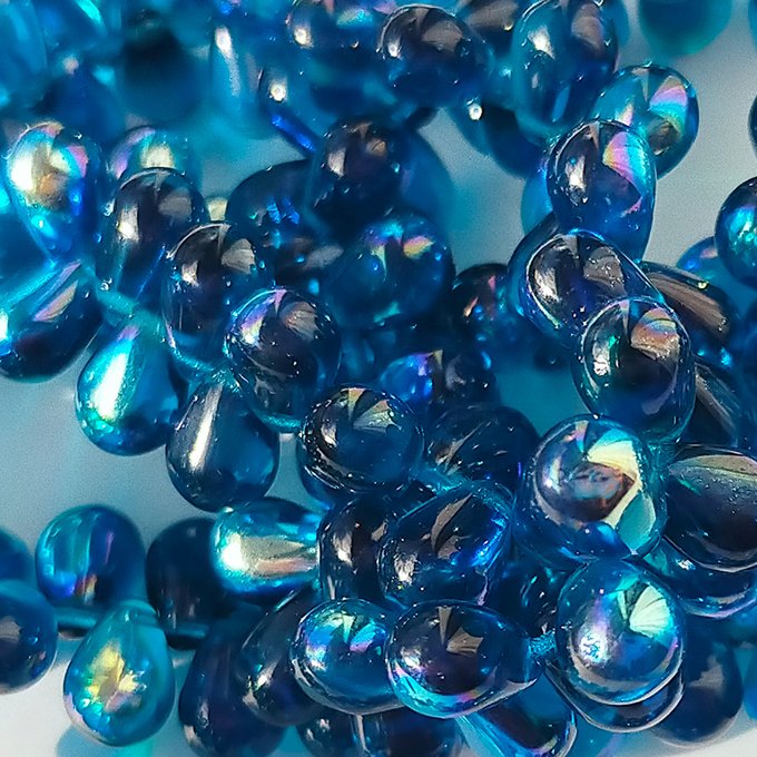 チェコビーズ ドロップ 6x9mm カプリブルー8・クリアAB｜20個入 ハンドメイド素材 BULBULBEADS