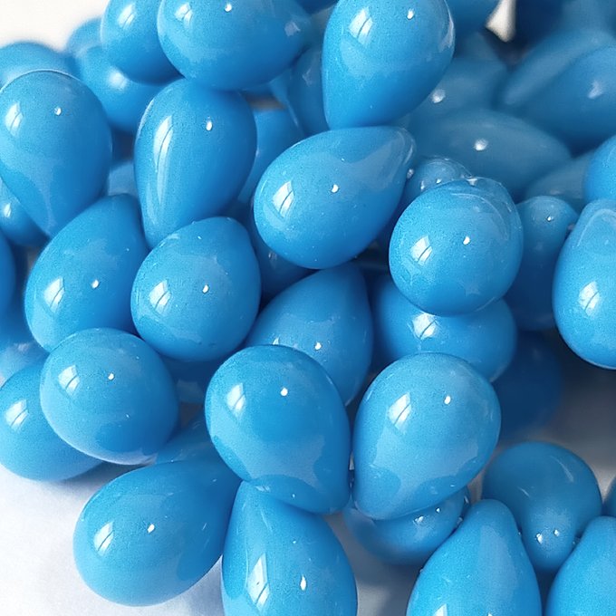 チェコビーズ ドロップ 6x9mm ターコイズ・ミディアム｜20個入 ハンドメイド素材 BULBULBEADS