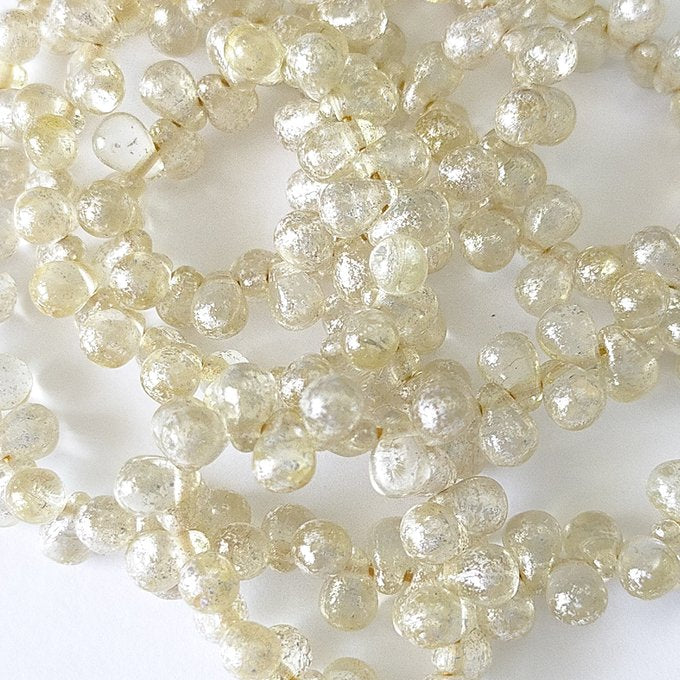 チェコビーズ ドロップ 4×6mm クリスタル・シルバーラスター｜60個入 ハンドメイド素材 BULBULBEADS