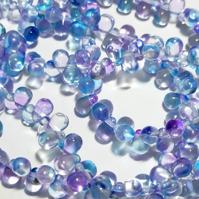 チェコビーズ ドロップ 4×6mm デュアルシアン・パープル｜60個入 ハンドメイド素材 BULBULBEADS