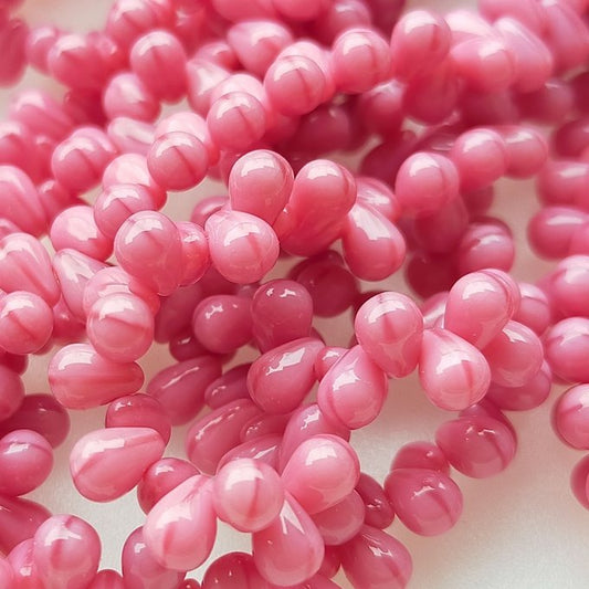 チェコビーズ ドロップ 4×6mm ピンク シルク｜20個入 ハンドメイド素材 BULBULBEADS