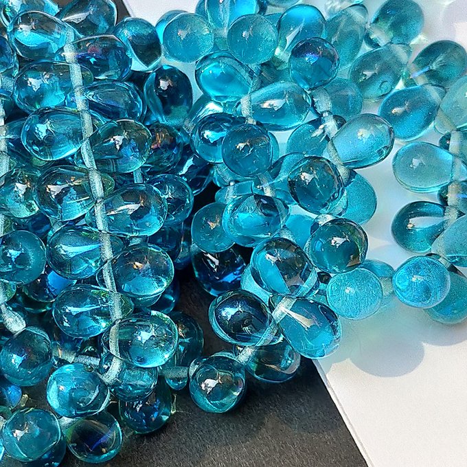 チェコビーズ ドロップ 6x9mm マリブシーブルー｜20個入 ハンドメイド素材 BULBULBEADS